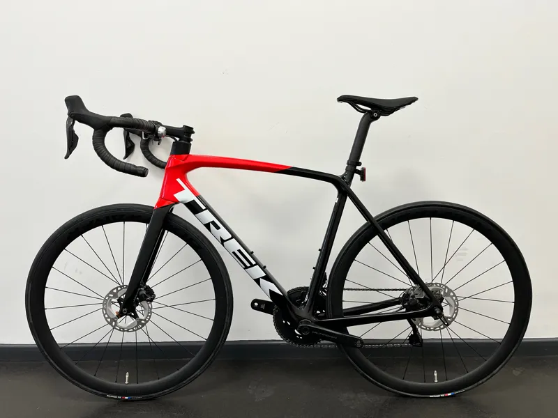 EX DISPLAY Trek Emonda SL 7 Carbon Road Bike 56 2023 in Red/Black-1